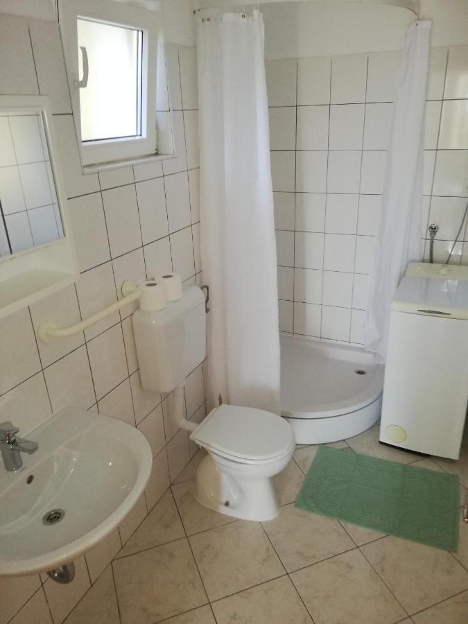 Apartments And Rooms With Parking Space Zavala, Hvar - 128 Jelsa  Εξωτερικό φωτογραφία